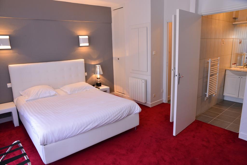 Hôtel Le Square Aurillac Exterior foto